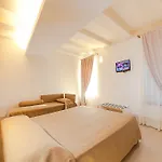 Отель Savoy 4*