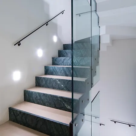 Savoy Ξενοδοχείο 4*