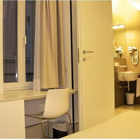 Savoy Hotel 4*