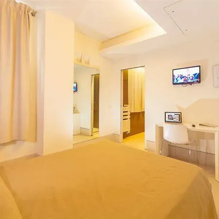 Ξενοδοχείο Savoy 4*